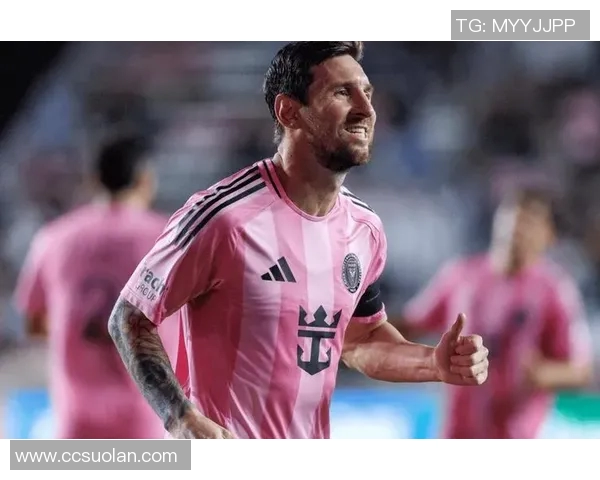 最温暖足球球星盘点 这些球员以爱与善举赢得球迷心 最温暖足球球星盘点 这些球员以爱与善举赢得球迷心