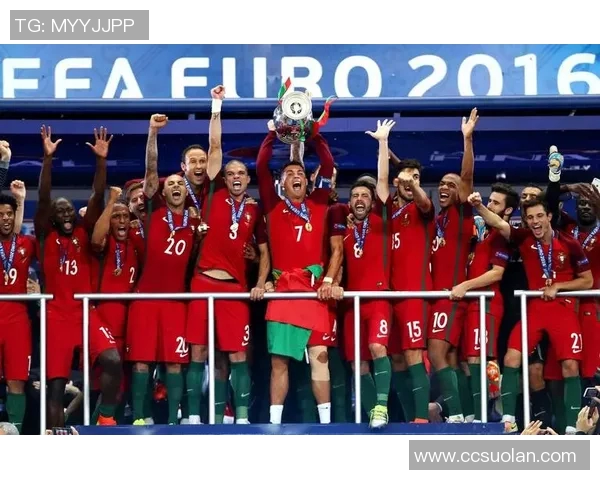 7月1日出生的足球巨星们:从传奇球员到现代偶像的成长历程 7月1日出生的足球巨星们:从传奇球员到现代偶像的成长历程